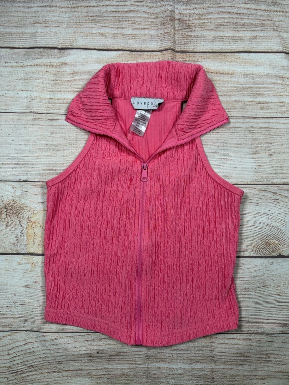 Love Poem Preppy Sleeveless Zip-Up Collared Top in Bright‎ Pink